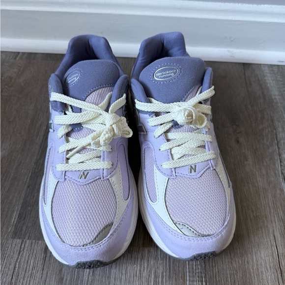New Balance 2002R Nergy Sneakers Running Shoes Anthro Purple White Size 5 6.5 - Picture 4 of 16